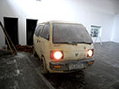 Wang Yuyang, 呼吸-汽车 Breath-Manager Zhao's Black Cab (2008). © the artist.